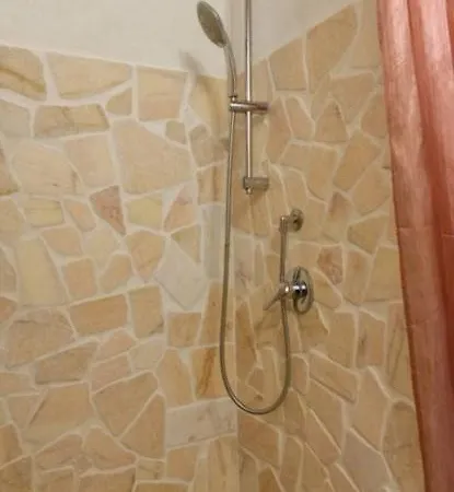 La Casetta In Pietra בית נופש